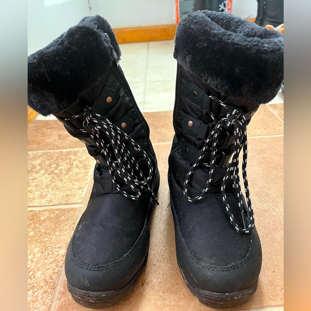 Arctiv8 Kids Winter Snow Boots with Thinsulate Size 3